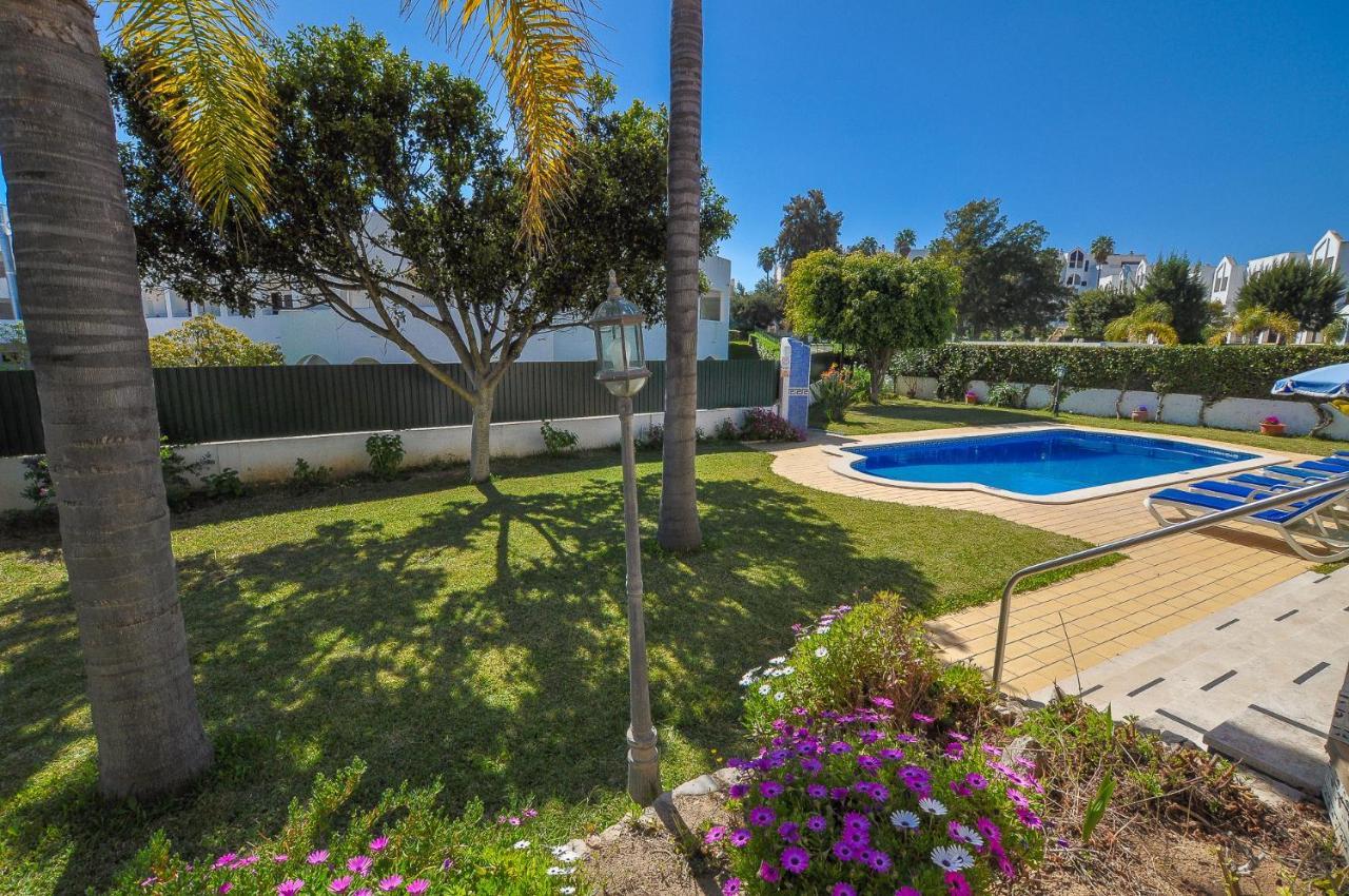 Casa Das Palmeiras By Ocvillas อัลบูเฟรา ภายนอก รูปภาพ